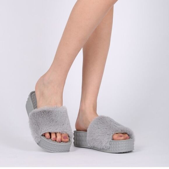 New Qupid fuzzy platform sandals - Picture 2 of 7